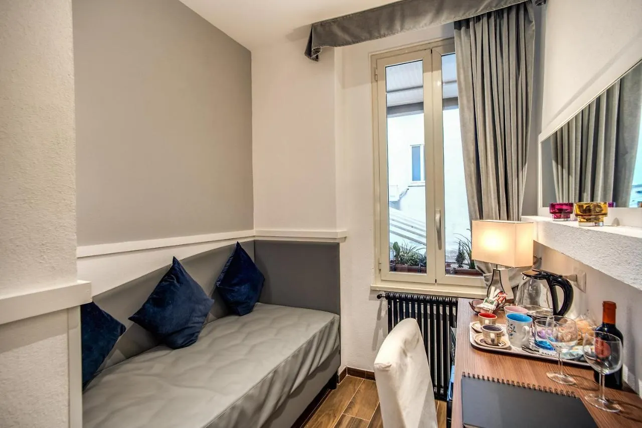 Πανσιόν Piazza Di Spagna Comfort Rooms Ρώμη