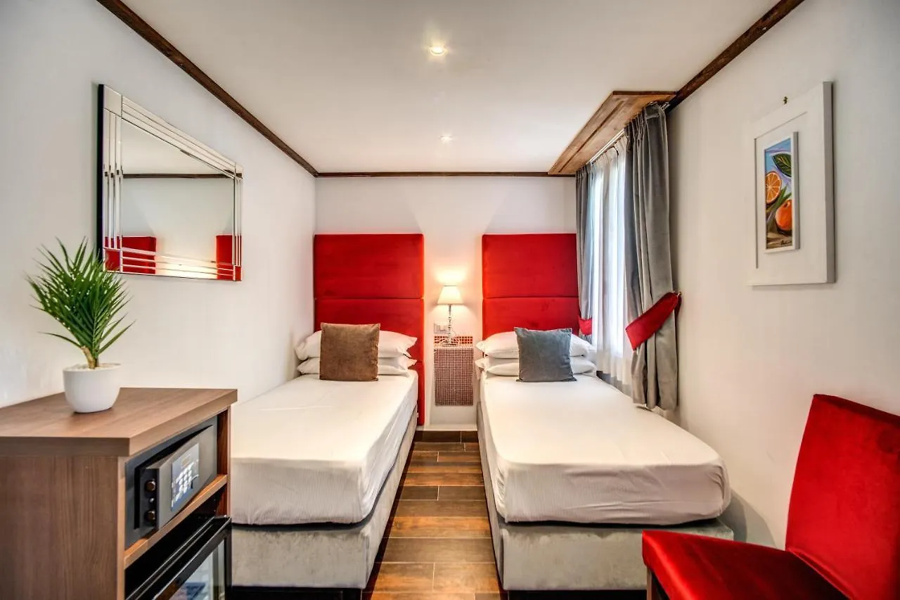 Piazza Di Spagna Comfort Rooms Ρώμη