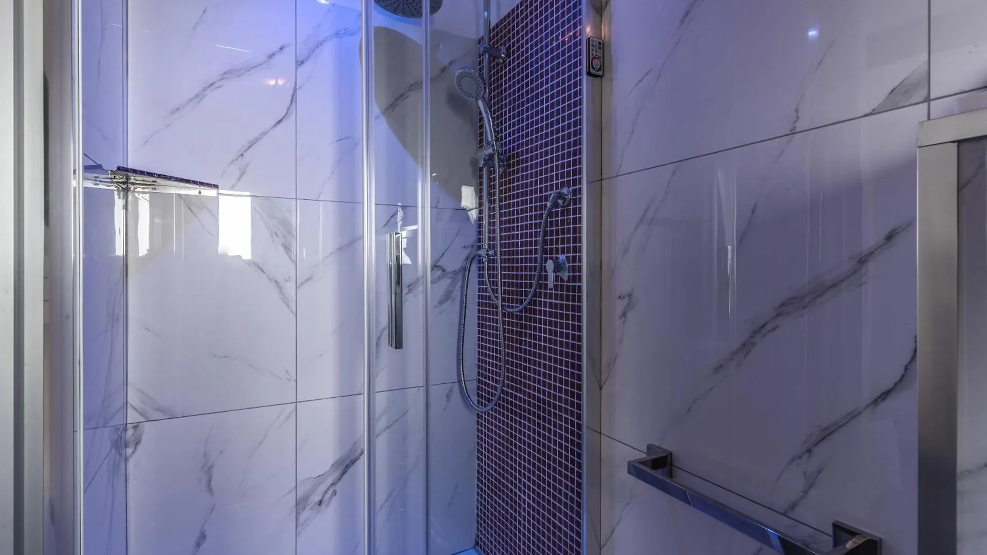 Piazza Di Spagna Comfort Rooms Ρώμη 3*,