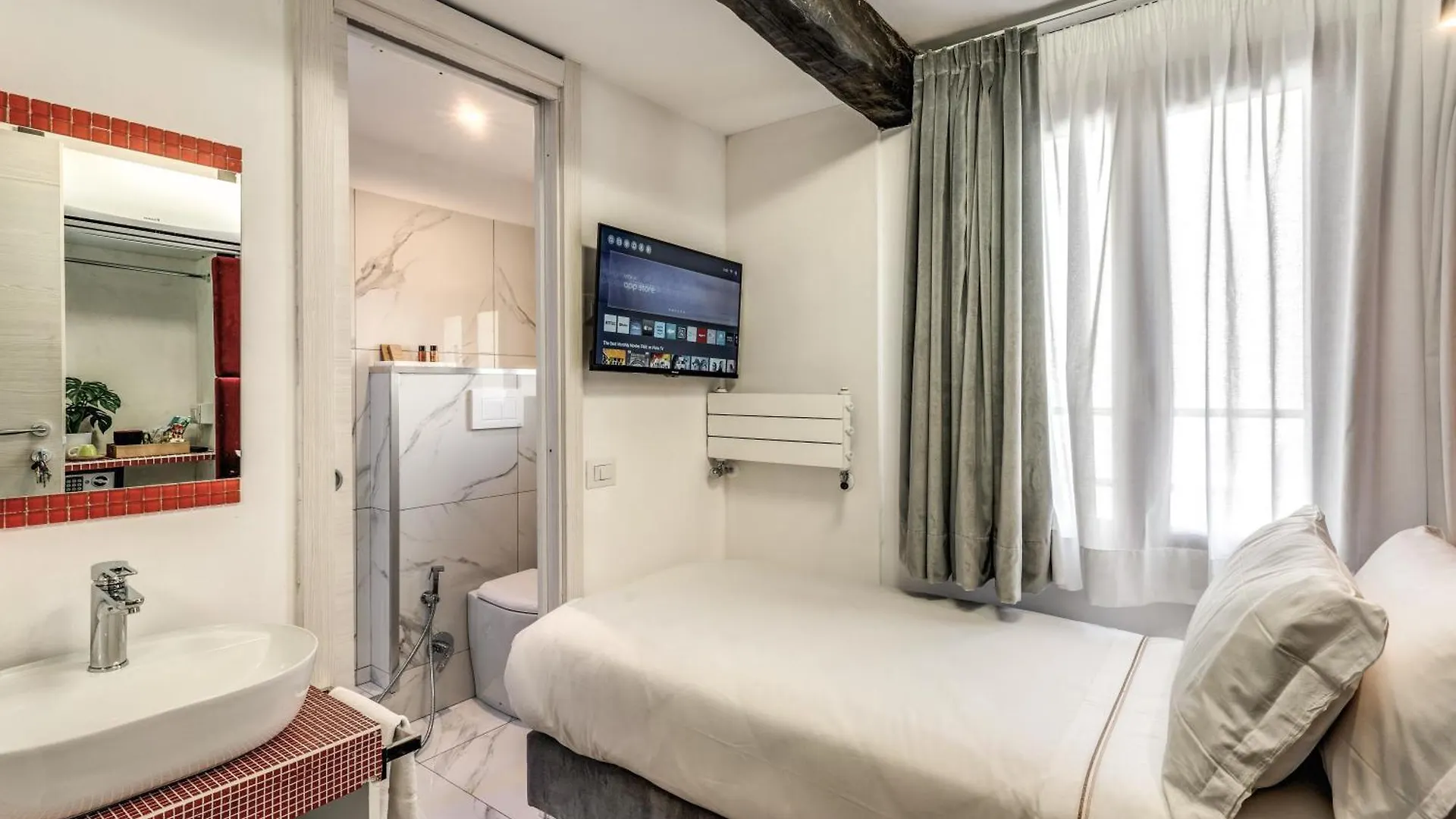 Piazza Di Spagna Comfort Rooms Ρώμη 3*,